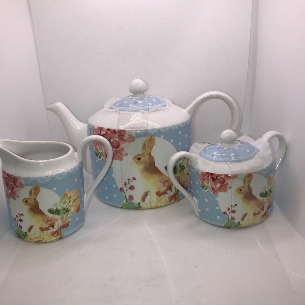 New 222 Fifth Leanna Blue Easter Bunny Floral Teapot with Creamer & Sugar Dish